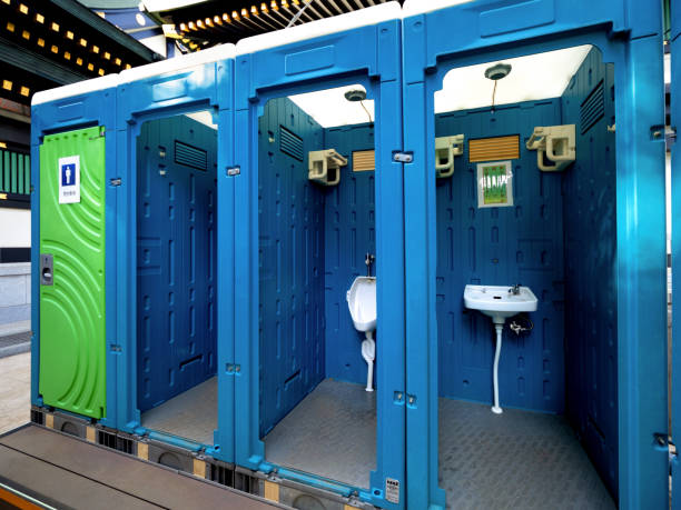 Portable Toilet Options We Offer in Sterling Heights, MI